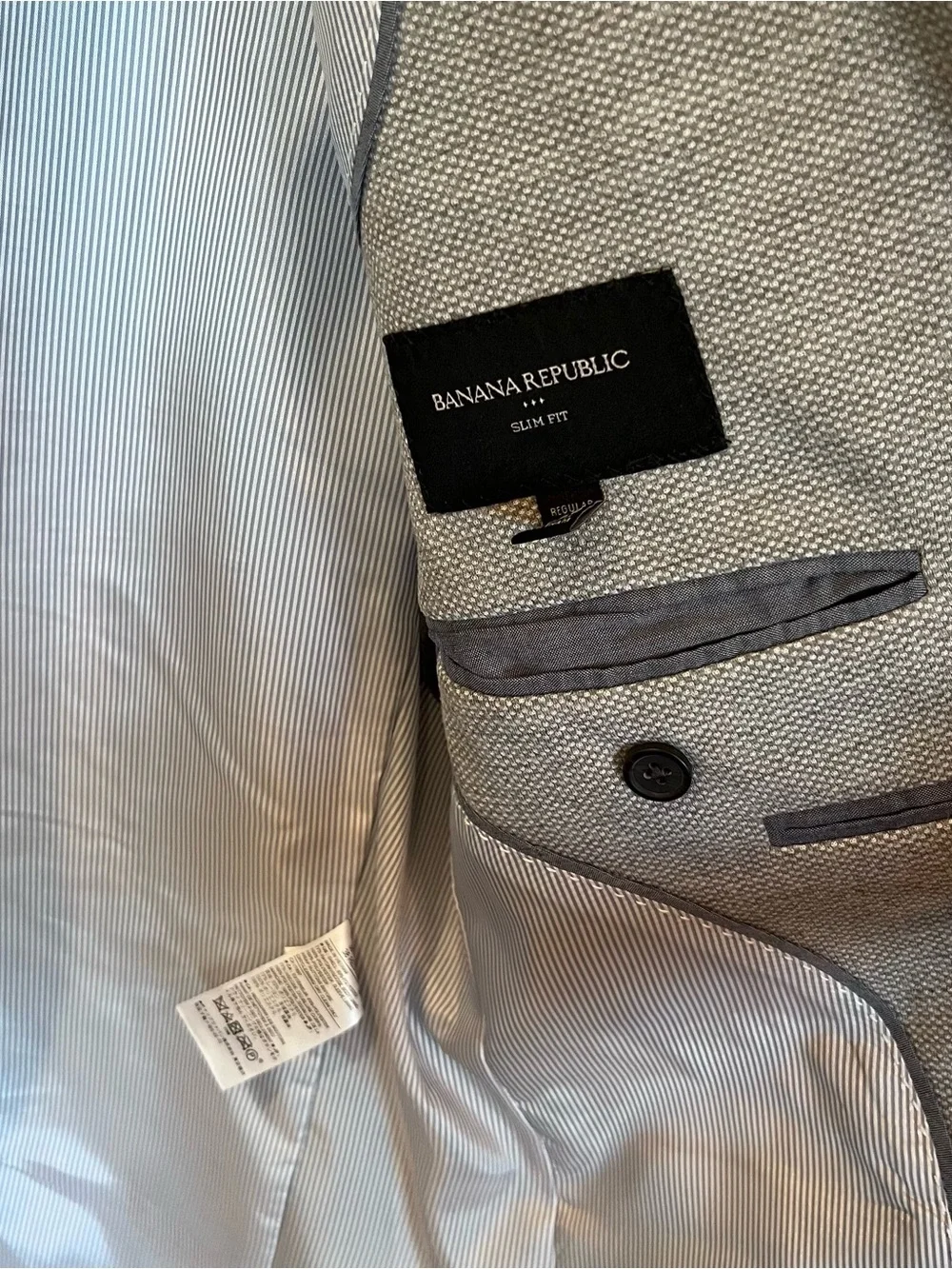 Banana Republic Mens Suit Jacket Size 38R Gray Two Button Sport Coat Preppy